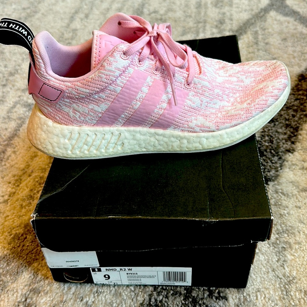 Women’s Adidas NMD R2 size 9 Pink and White
